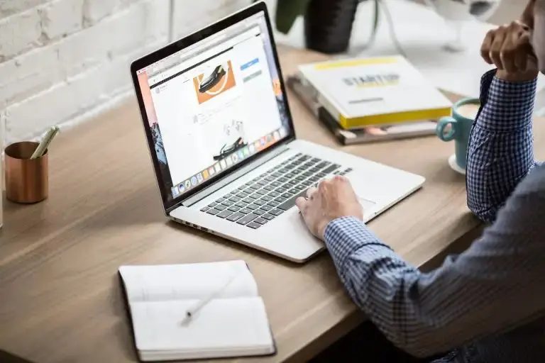 Photo accompanying the article “3 Steps to Migrate Off Your Cableone/Sparklight Email”