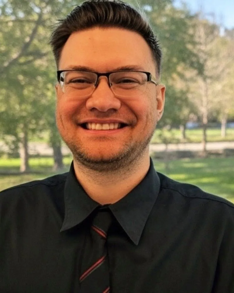 Joshua Jackson, TekStop technician